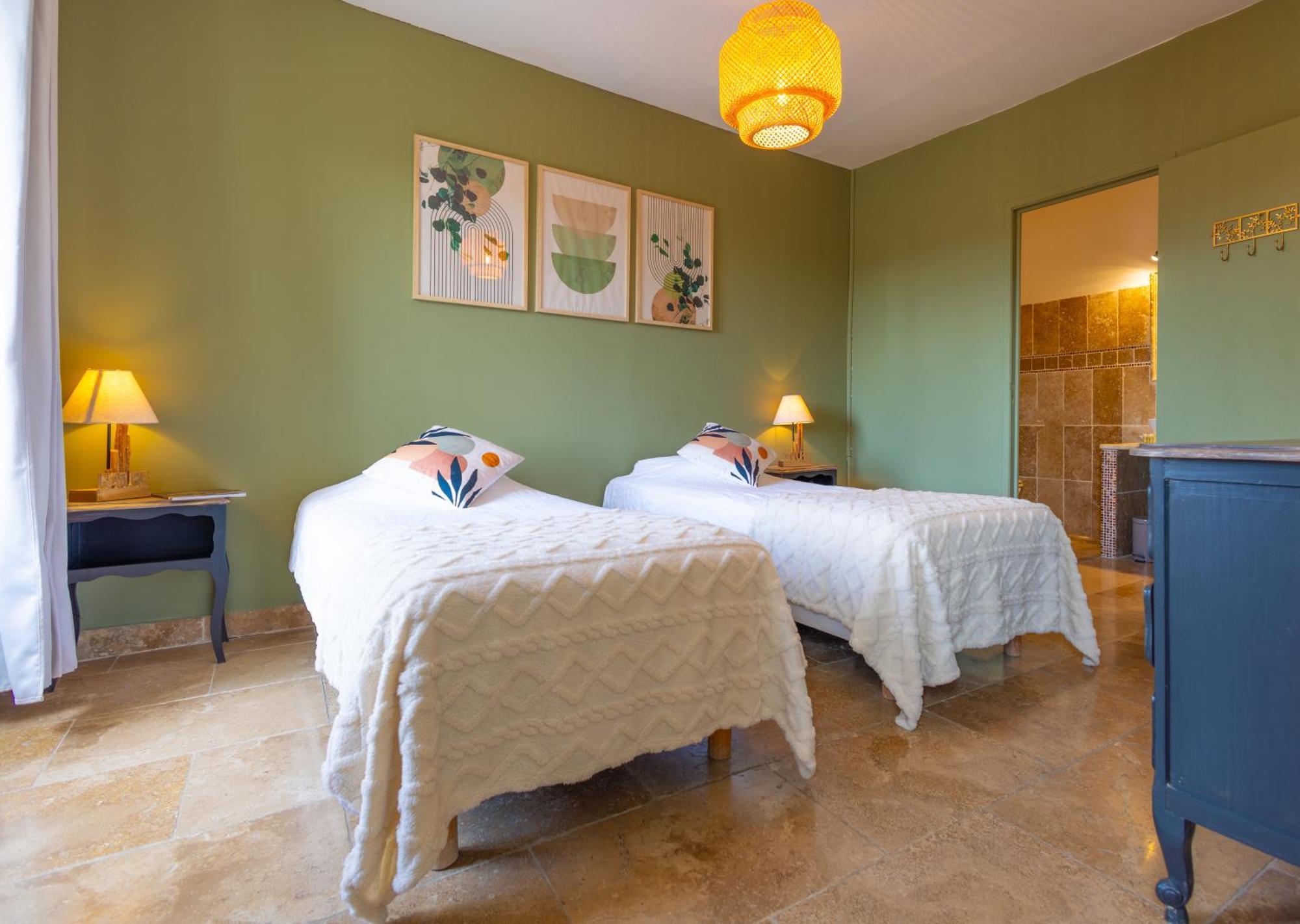 Domaine De Prefaissal Bed and Breakfast Mezel  Buitenkant foto